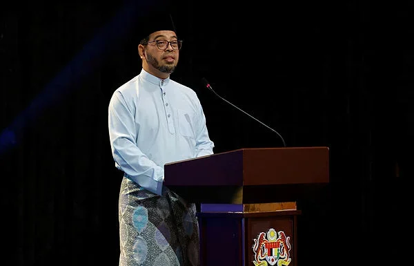 Malaysia minister urges Muslims to unite amid global challenges