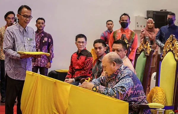MOE committed to addressing literacy and numeracy issues under new education blueprint
