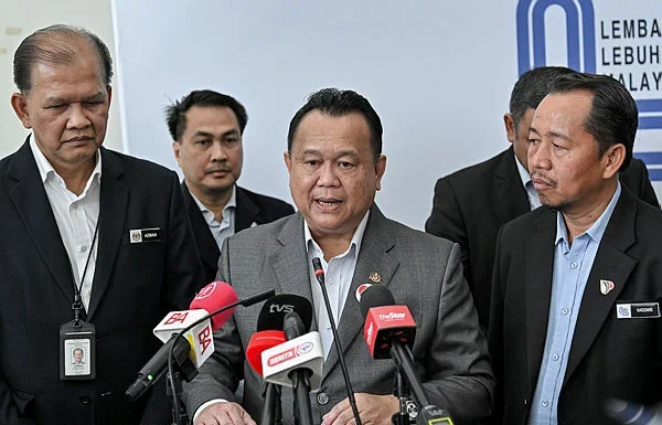 Malaysia allocates RM25.2 million for highway solar lights - Nanta