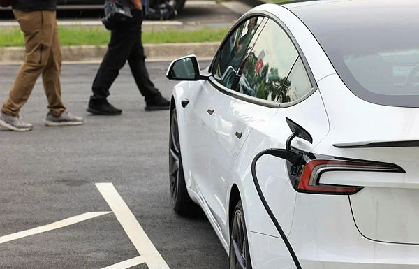 Ageing highways emerging as major hurdle to Malaysia’s EV growth, says industry