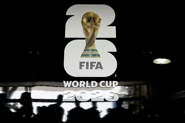 Mbapp Messi or Bellingham Pundits pick World Cup favourites (3) Mbappé, Messi or Bellingham? Pundits pick World Cup favourites