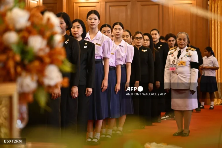 Mourners await Thai princess’s body at Bangkok palace