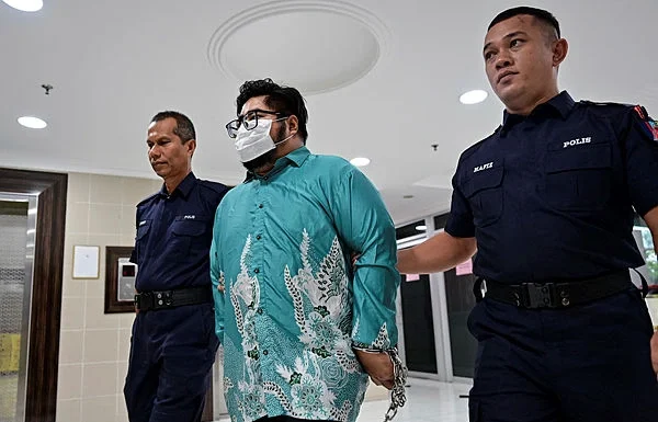 Teacher charged with two counts of sexual abuse on student