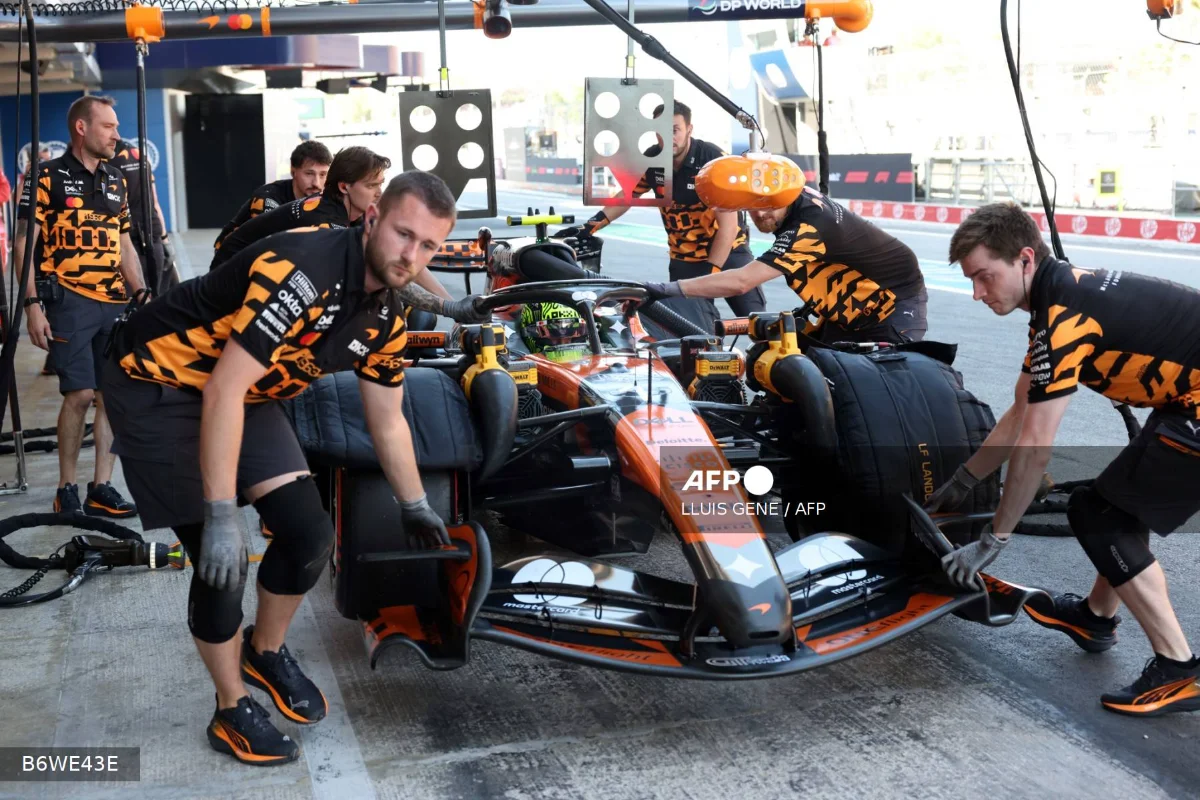 Lando Norris beat George Russell by 0.009 seconds to top second practice at the Barcelona-Catalunya Formula One Grand Prix.
