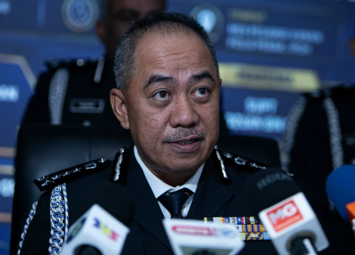 Do not act on your own, report Rohingya issues - police