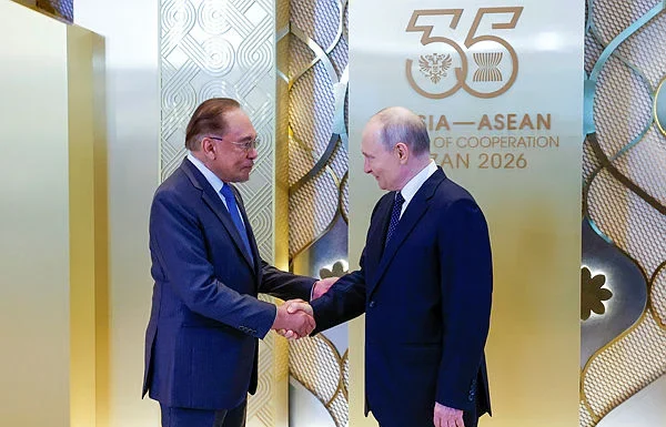Anwar's oil and gas breakthroughs in Russia and Turkmenistan
