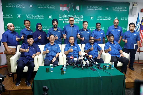 PN accepts Pejuang PCM as new coalition members PN accepts Pejuang, PCM as new coalition members