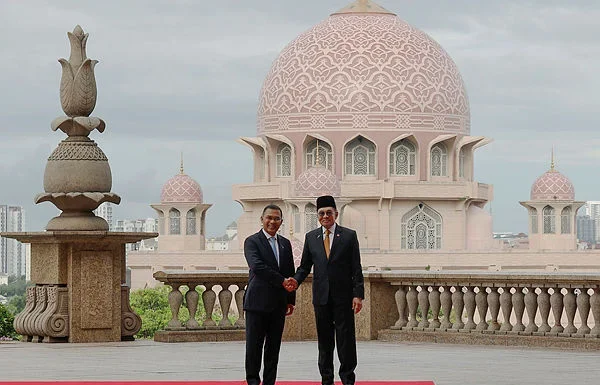Malaysia, Bangladesh eye fast-track FTA, energy and halal deals