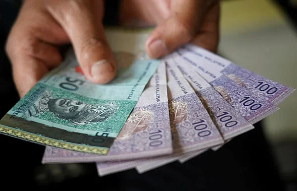 Ringgit opens mixed, eases against US dollar after CPI data