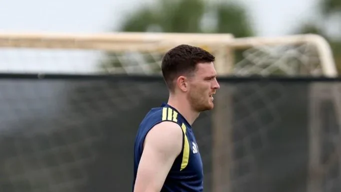Robertson carrying Jota's dream to World Cup