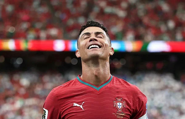 Ronaldo silences critics with two goals in World Cup rout