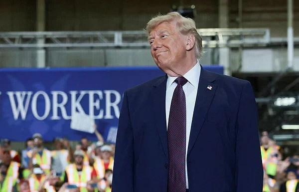 Trump to present World Cup trophy alongside Infantino