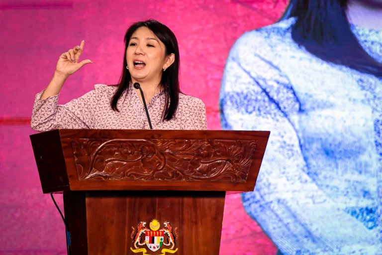 Parliamentary committee proposes 30% quota for women candidates