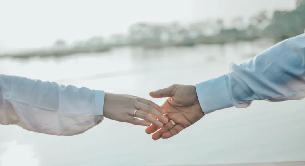 When saving a marriage means losing a friend
