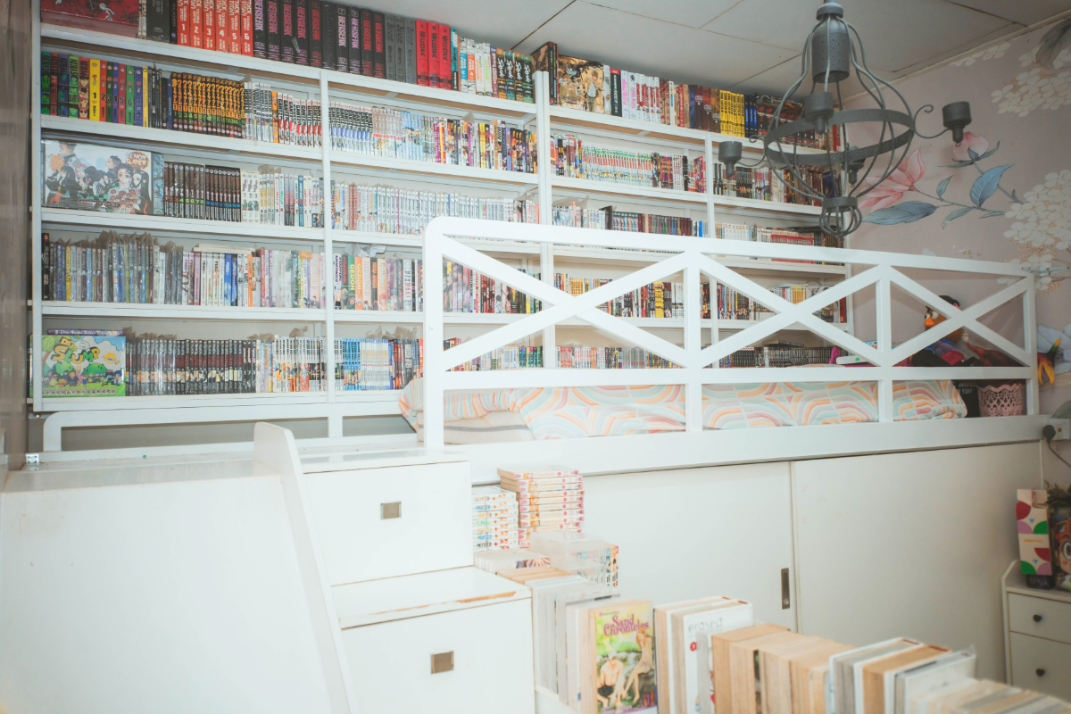 There is a custom reading area for Firdaus’s children, complete with a slide and sleeping space within the comic room.