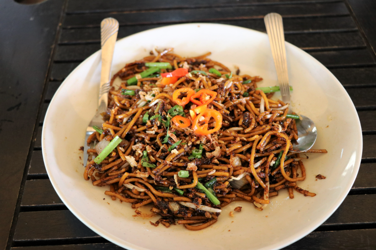 Fried noodles Mee goreng mamak brings together yellow noodles, spices, sauce and wok heat in one of Malaysia’s most familiar comfort dishes. – ALL PICS FROM 123RF
