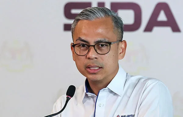 Government ready to review expanding online harm definition