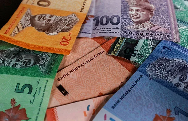 Ringgit opens higher against US dollar, most major currencies