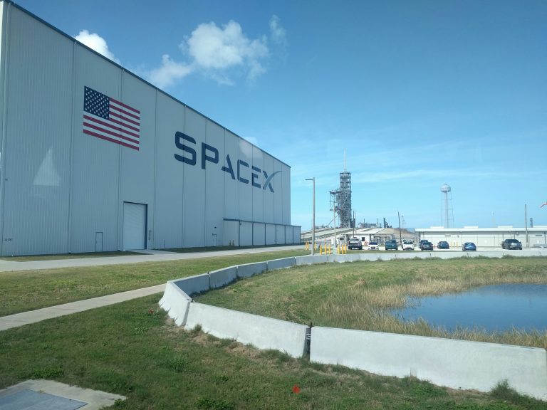 Science fiction? Sceptics doubt Musk’s SpaceX goals