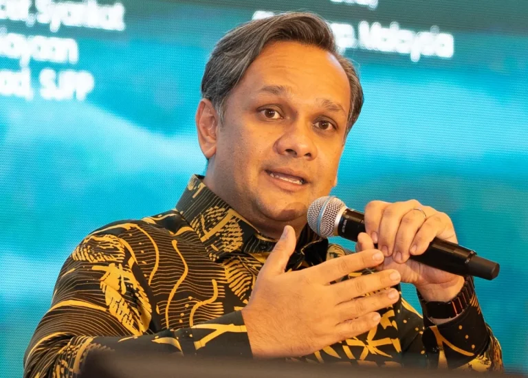 Use AI to think better, not think for you, says MDEC CEO