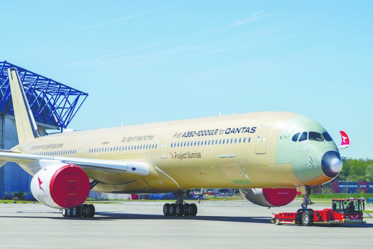 How sleep, light shape Qantas’ 20-hour flights