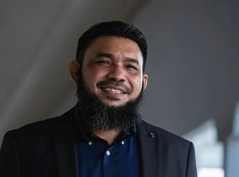 Court restrains Papagomo from defaming MCMC