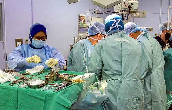 Malaysia risks losing future specialists as training barriers persist, warns MMA