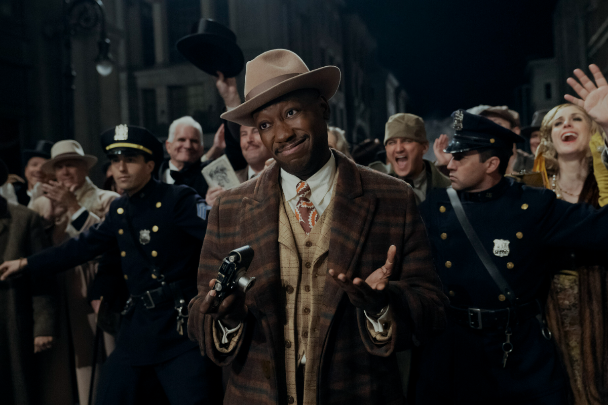 Morris plays Robbie, a Daily Bugle reporter chasing danger and the truth. 