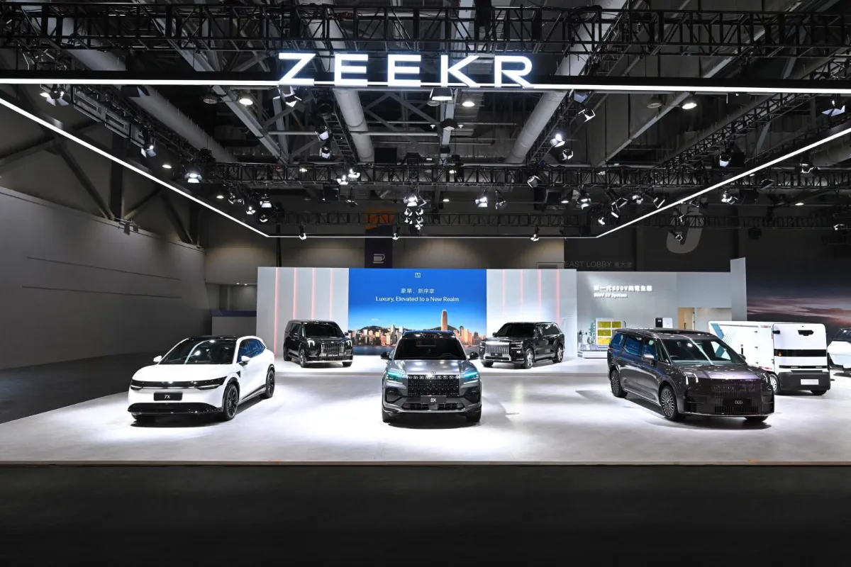 ZEEKR Surpasses 800,000 Global Deliveries and Unveils Global Expansion Strategy for Dual Flagship 9-Series Models ZEEKR Surpasses 800,000 Global Deliveries and Unveils Global Expansion Strategy for Dual Flagship 9-Series Models