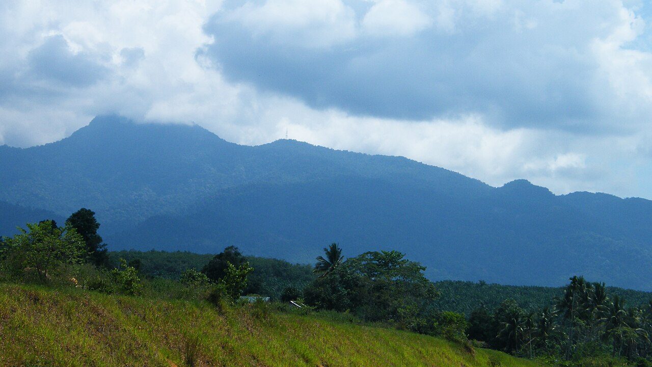 Malaysia’s magnificent mountains Malaysia’s magnificent mountains