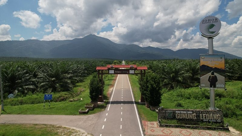 Malaysia’s magnificent mountains Malaysia’s magnificent mountains