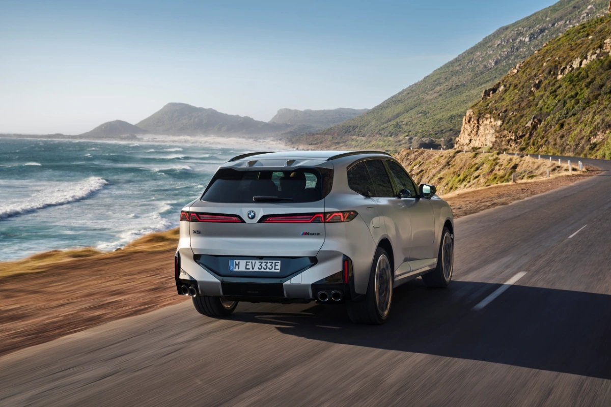 2027 BMW X5 revealed, first-ever iX5 EV gets 141 kWh battery, up to 845 km range 2027 BMW X5 revealed, first-ever iX5 EV gets 141 kWh battery, up to 845 km range