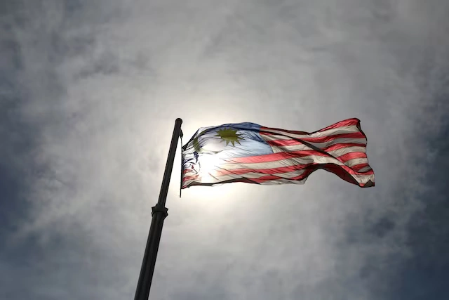 Malaysia signs missile deal for delayed warship programme Malaysia signs missile deal for delayed warship programme