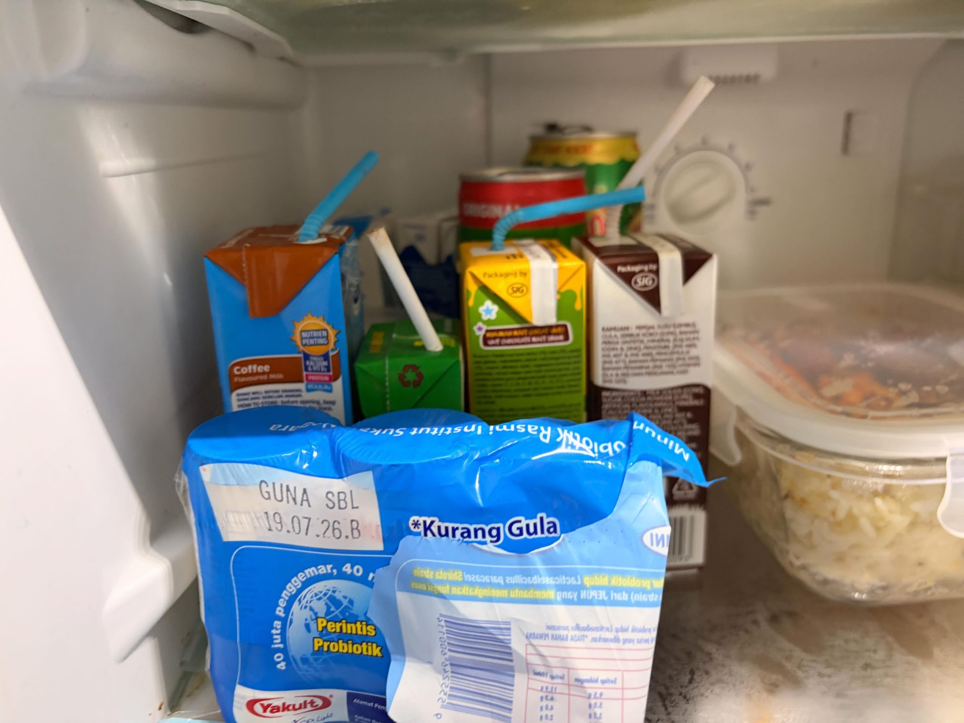Malaysian calls out colleagues leaving half-consumed, exposed drinks in office fridge Malaysian calls out colleagues leaving half-consumed, exposed drinks in office fridge