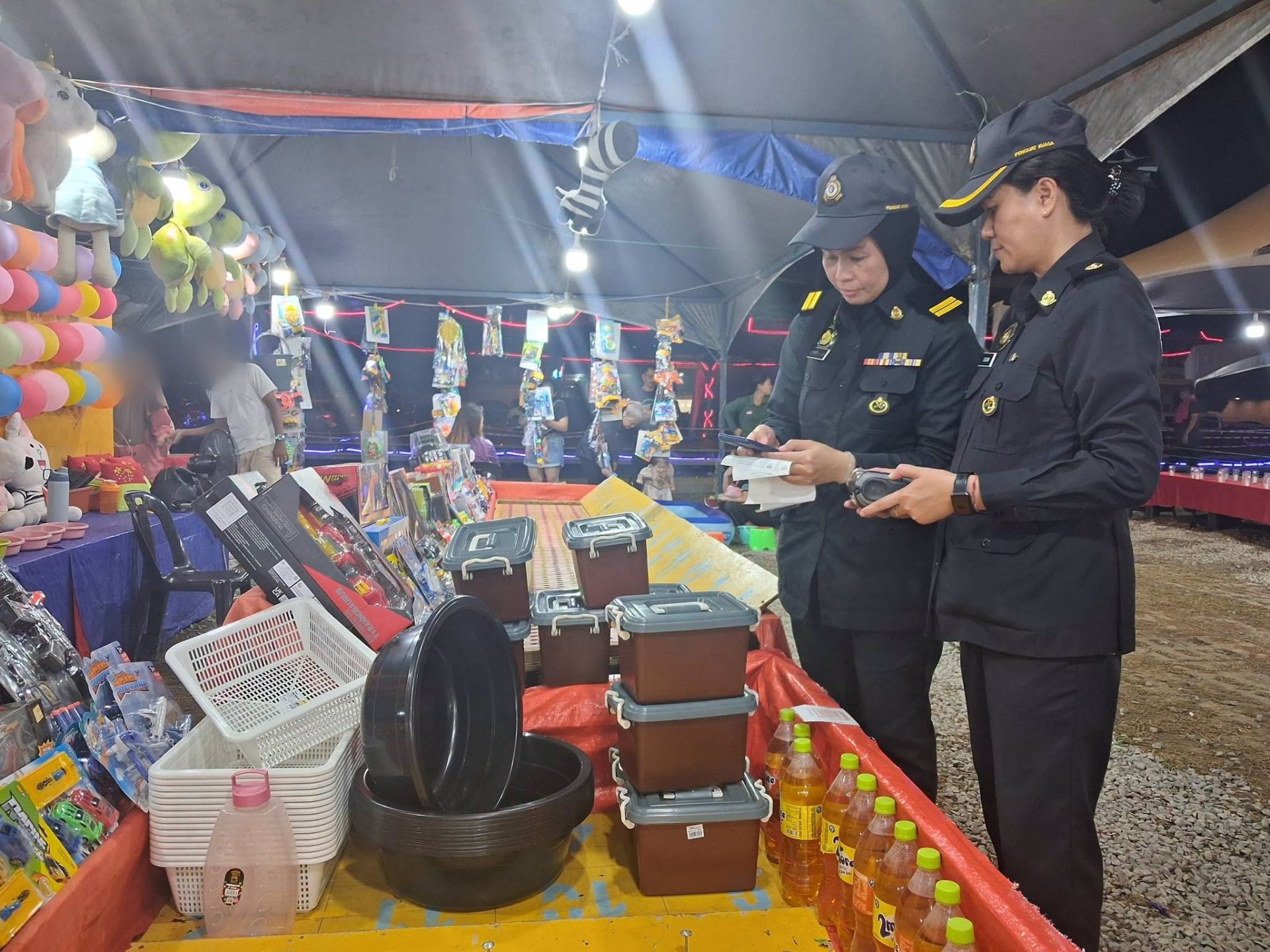 Fun fair operator fined for not showing game prices Fun fair operator fined for not showing game prices