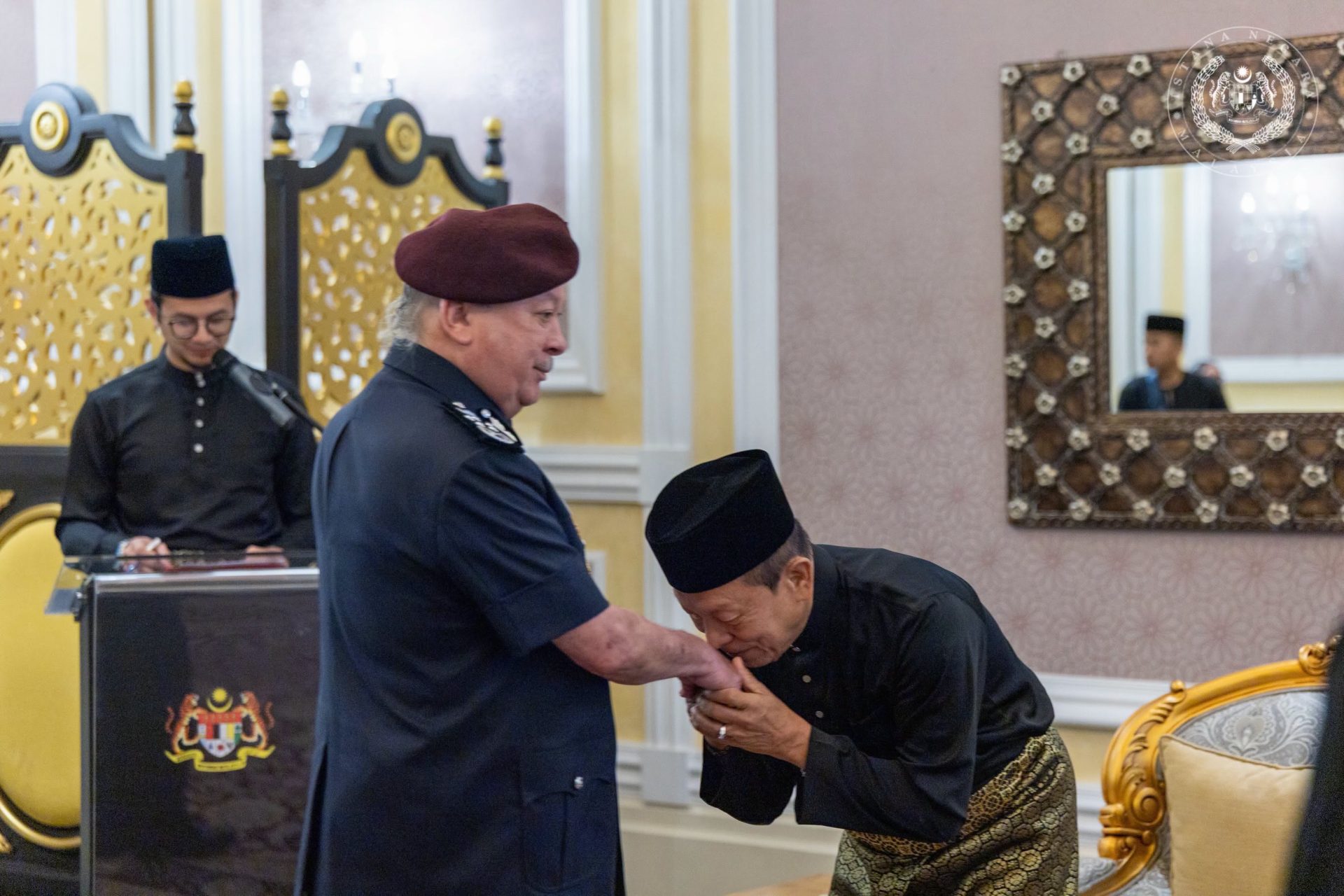King of Malaysia meets MACC chief on anti-graft updates King of Malaysia meets MACC chief on anti-graft updates