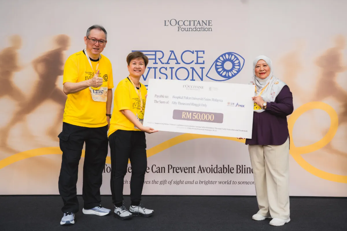 786445-mock-cheque-png-1600x1067-1 L’OCCITANE Malaysia’s 7th Race for Vision draws 3,000 participants, donates RM50,000 to support children’s eye health in Kelantan