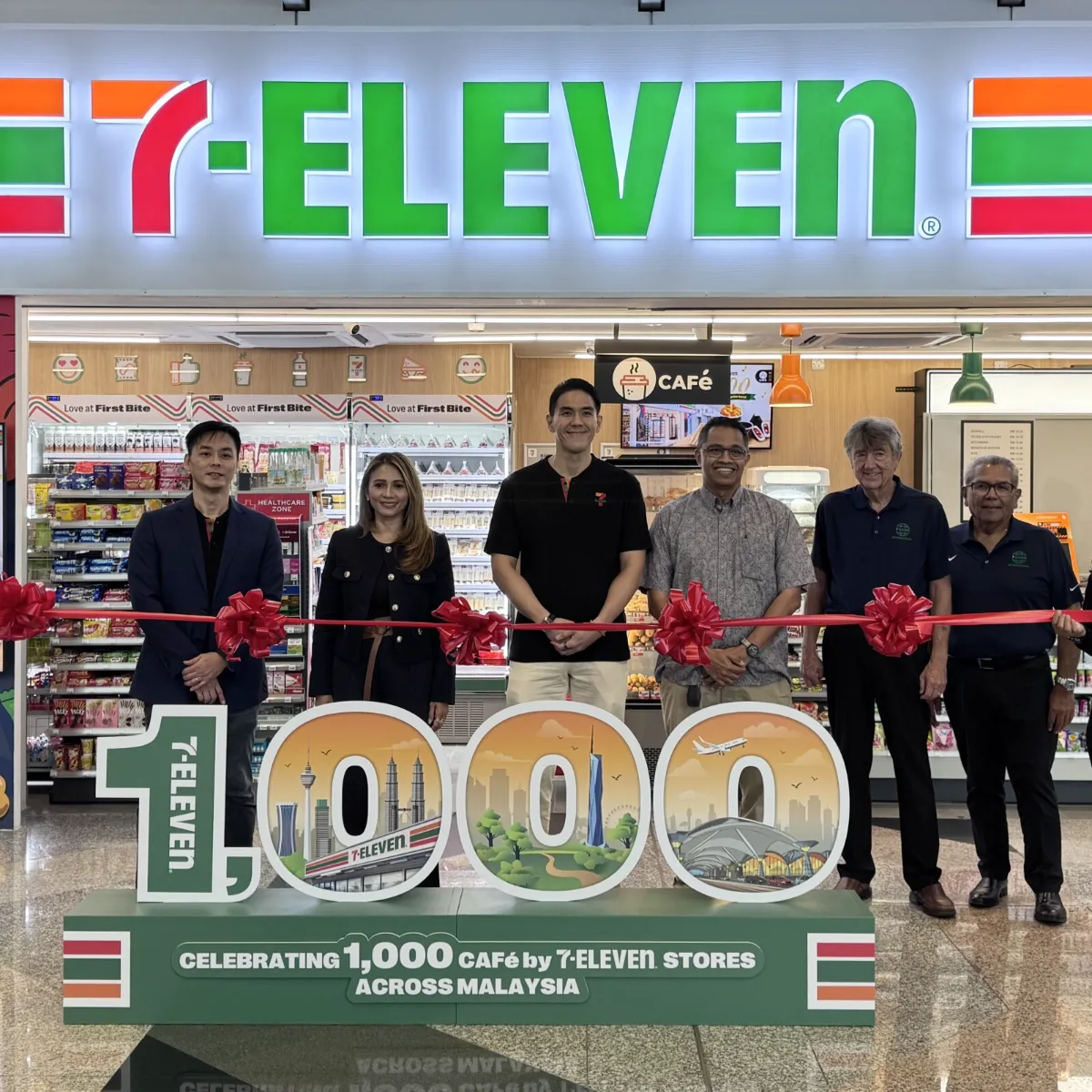788727-for-press-release-jpeg-1600x1600 7-Eleven Hits 1,000 CAFé Stores, Expands Airport Convenience Experience at KLIA