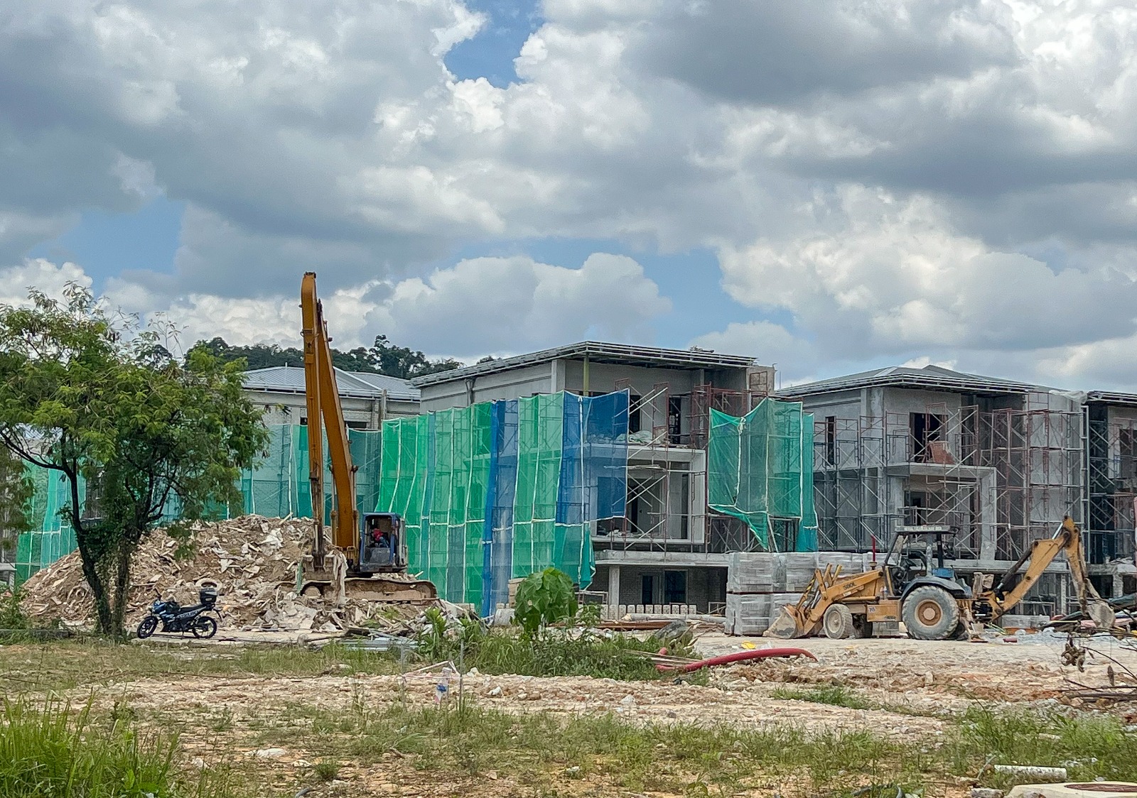 Construction material prices and supply set to remain stable despite diesel subsidy shifts Construction material prices and supply set to remain stable despite diesel subsidy shifts
