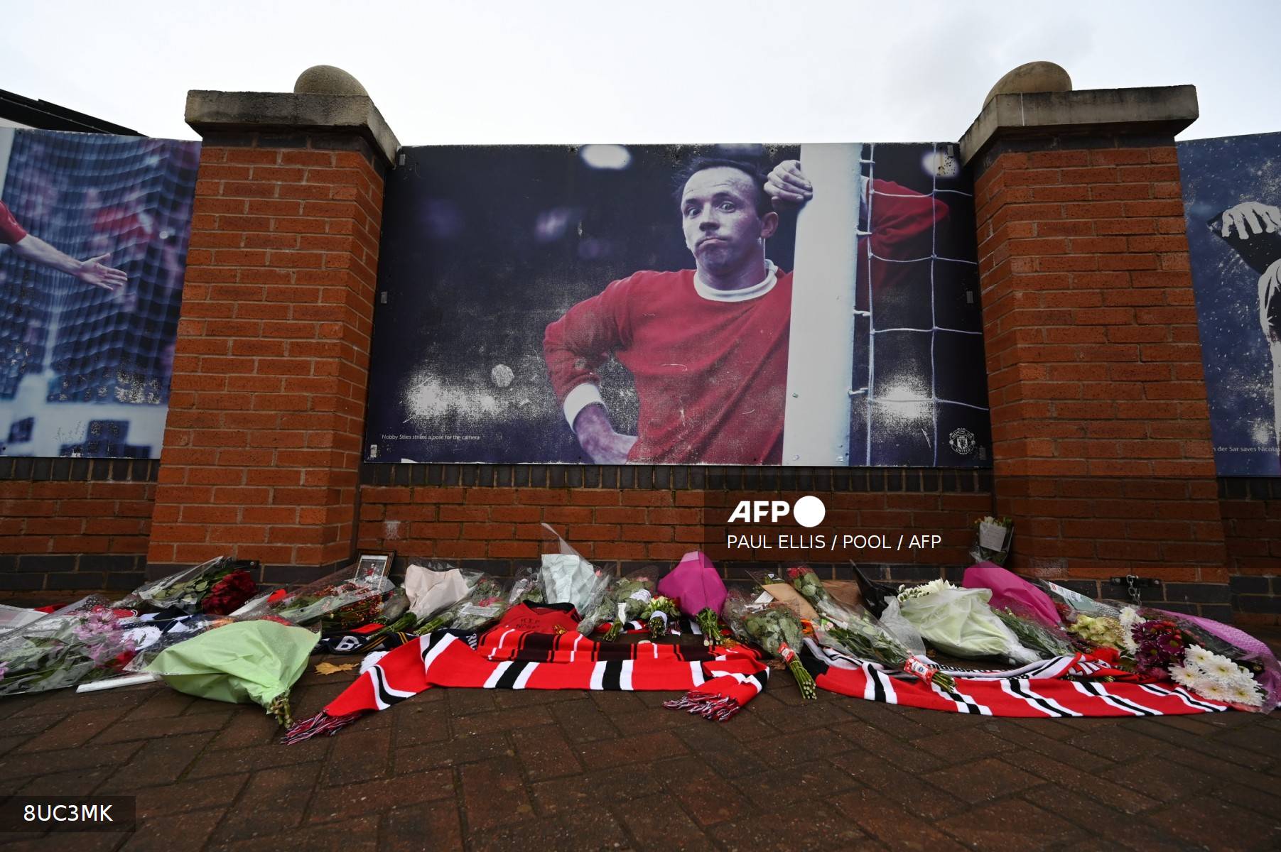 England World Cup winner Nobby Stiles died with brain injury, inquest rules