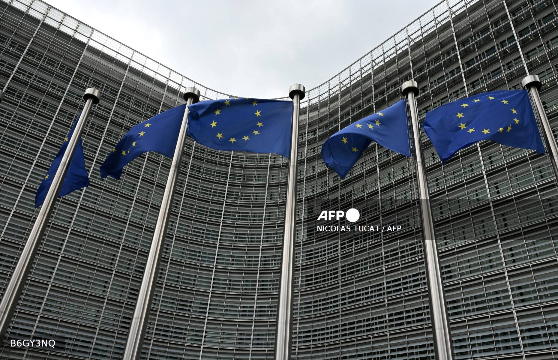 EU tariffs ease as US imposes new levies