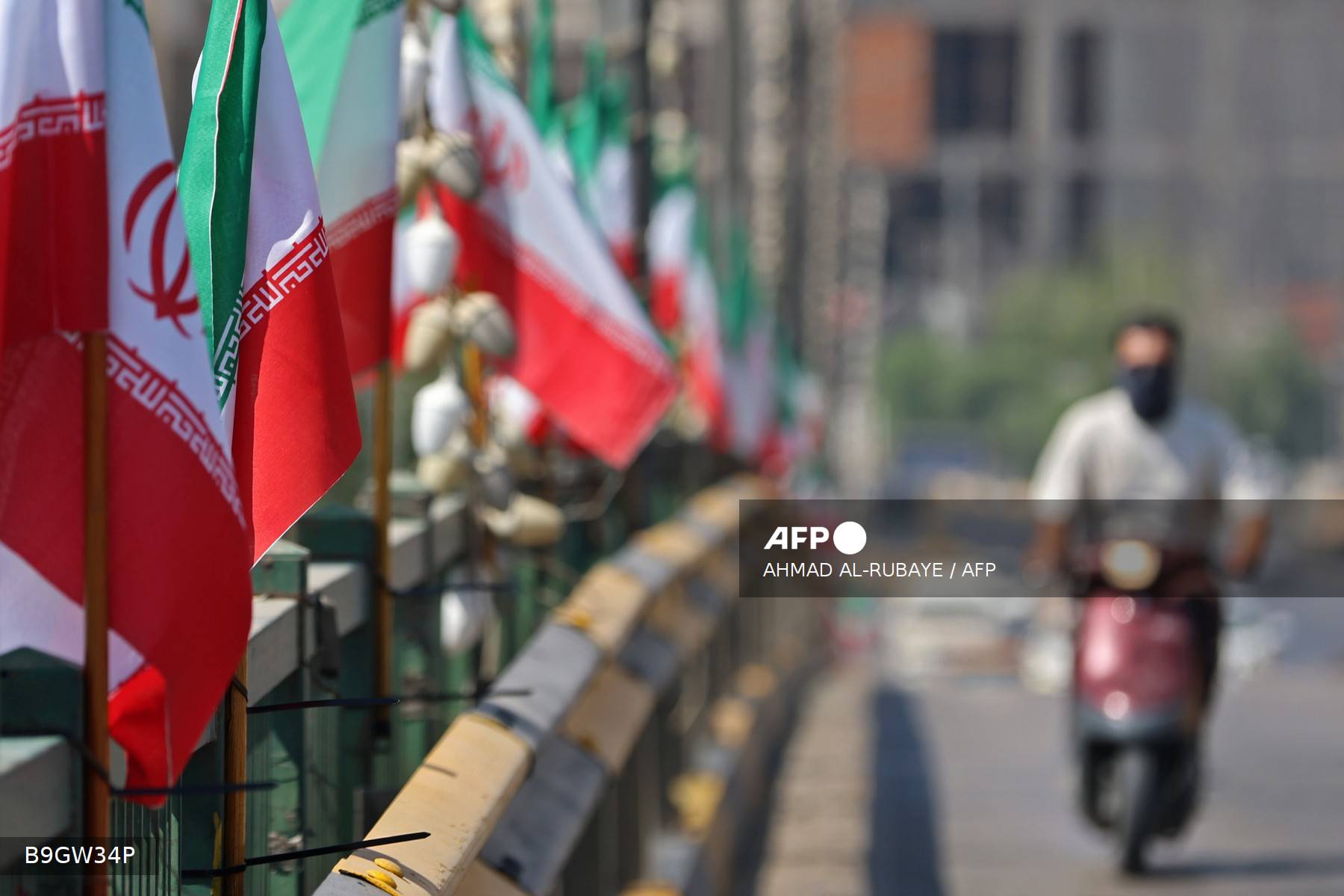 Iran will respond if infrastructure attacked, security official warns Iran will respond if infrastructure attacked, security official warns