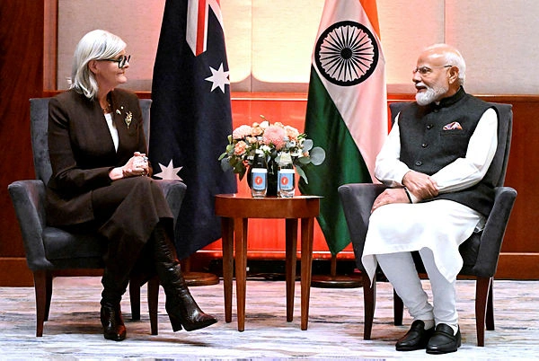 AUSTRALIA-INDIA-DIPLOMACY India clinches agreement for Australian uranium supply