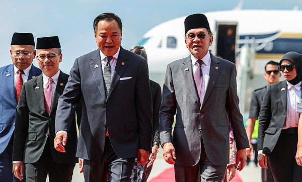 Anwar and Anutin meet to boost Malaysia-Thailand ties Anwar and Anutin meet to boost Malaysia-Thailand ties