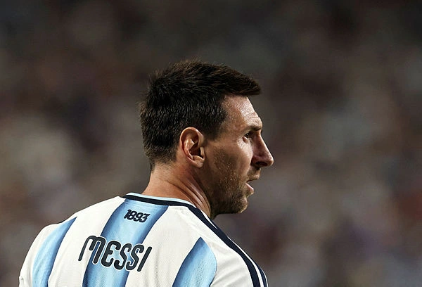 Argentina conspiracy theories swirl before Messis World Cup semi Argentina conspiracy theories swirl before Messi's World Cup semi
