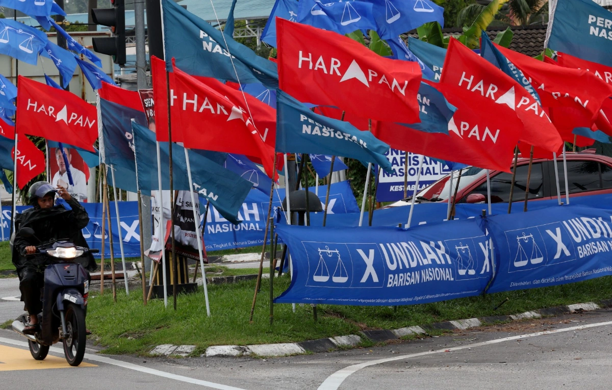 BN-PN alliance faces toughest test in winning over grassroots Analyst BN-PN alliance faces toughest test in winning over grassroots: Analyst