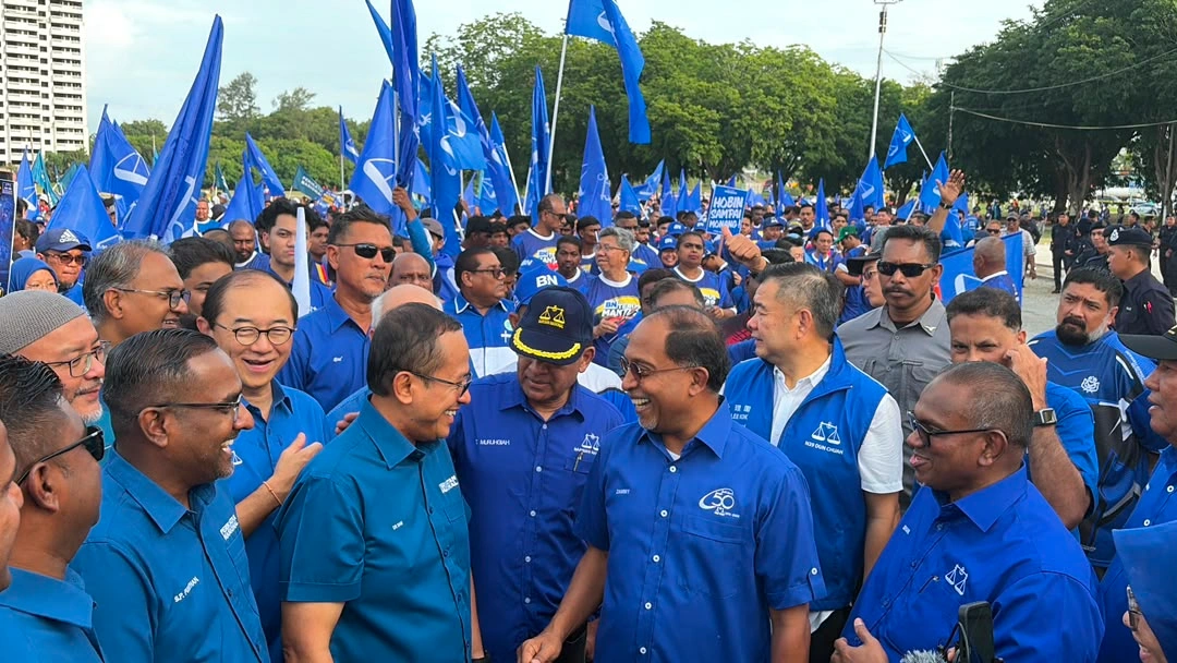 BN-PN pact comes alive in Port Dickson as Zambry, Samsuri meet