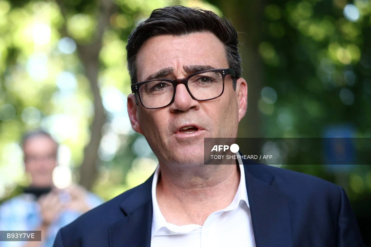 Burnham takes step closer to UK prime ministers office Burnham takes step closer to UK prime minister's office