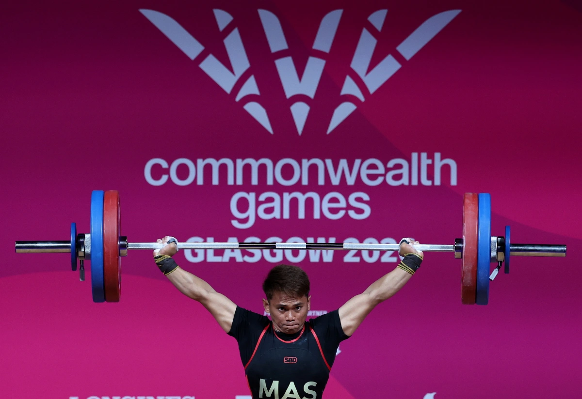 COM11_26072026_ANGKAT_BERAT PM Anwar hails Mohamad Aniq's Commonwealth Games gold medal