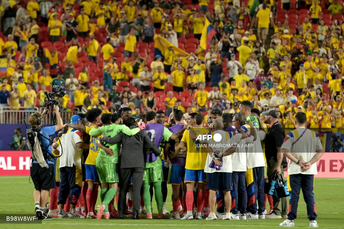 Colombia reach World Cup last 16 after narrow win over Ghana Colombia reach World Cup last 16 after narrow win over Ghana